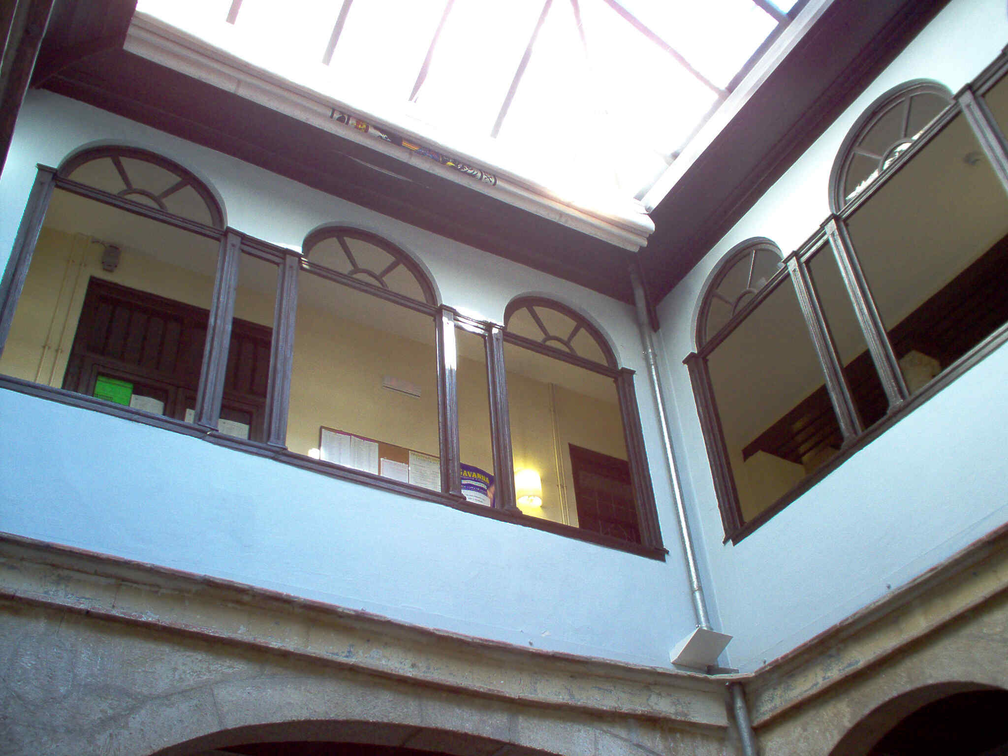 Edificio Buensuceso - Galería primera planta