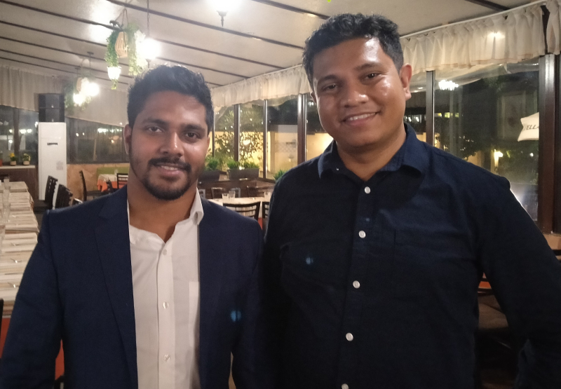 Foto de Tharindu Ranasinghe y Damith Premasiri Foto de Tharindu Ranasinghe y Damith Premasiri